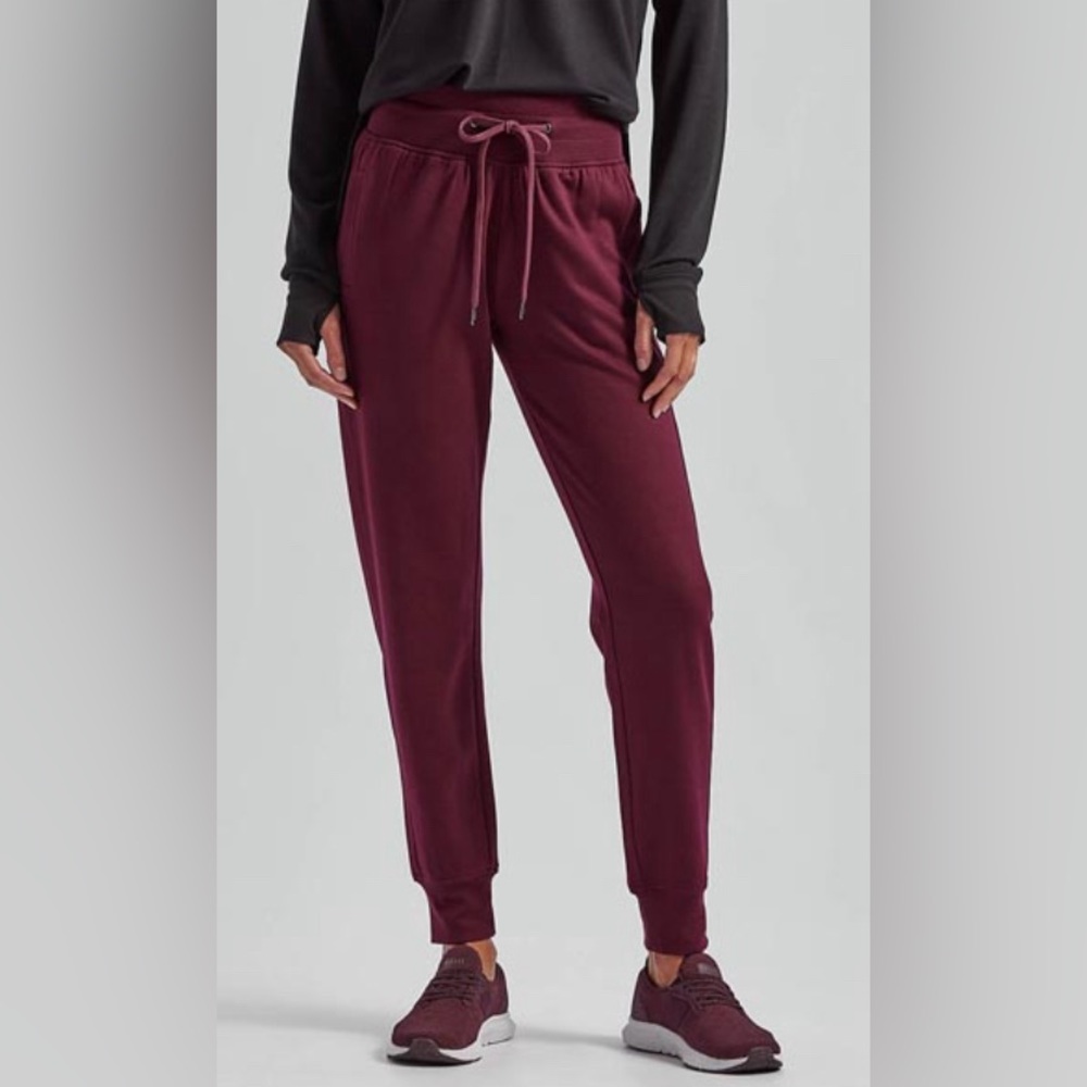 Freely Maroon Draw String Jogger Pants Size XS NWT